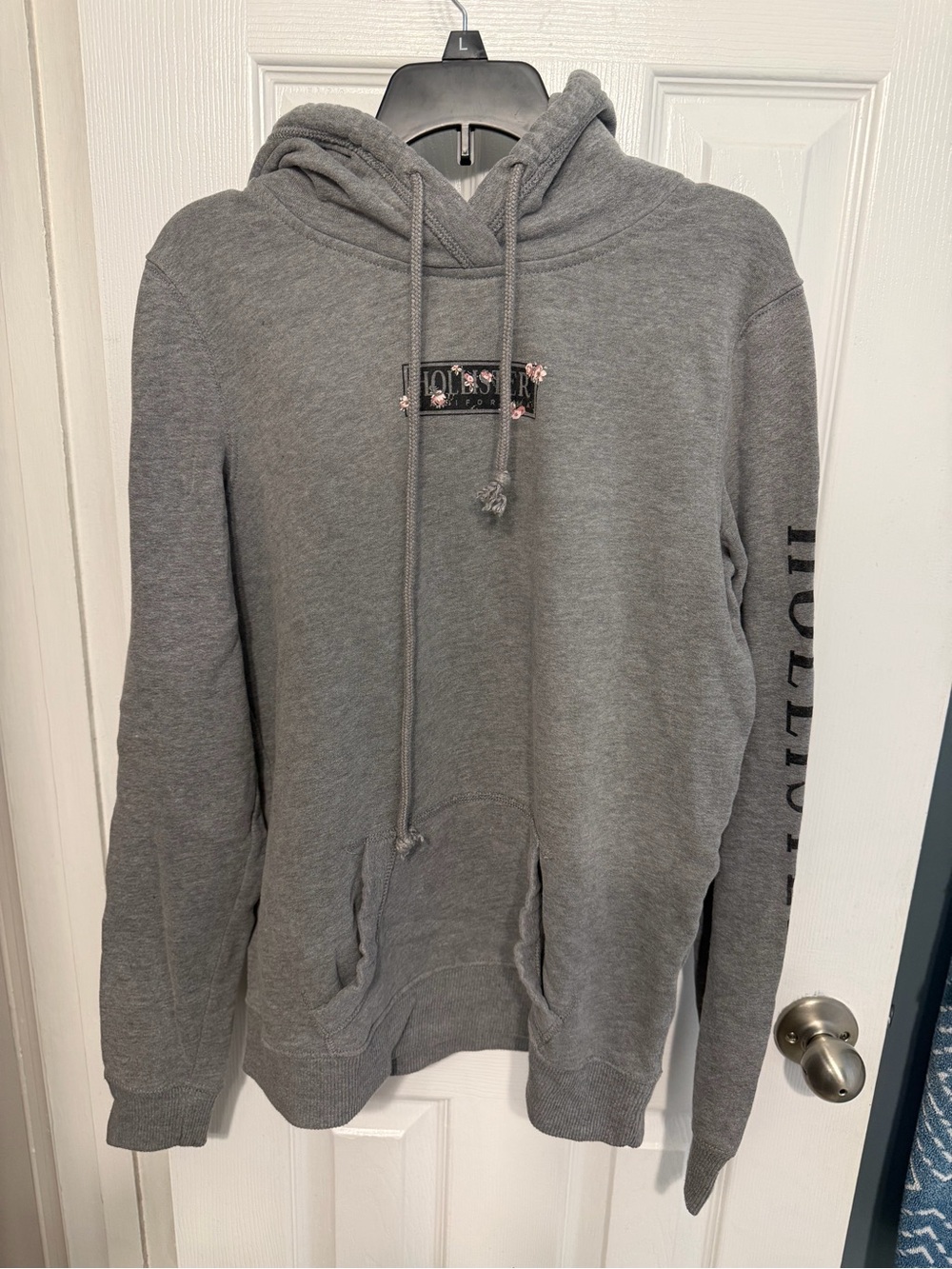 Hollister Women’s Gray Pullover Hoodie with Logo Sleeve